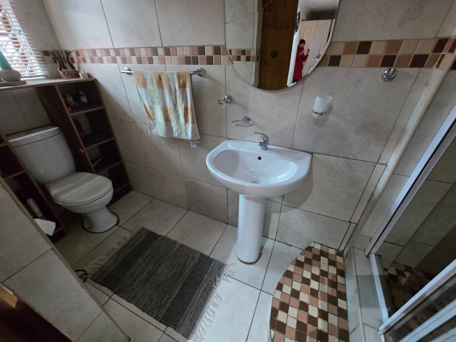 4 Bedroom Property for Sale in Portlands Western Cape